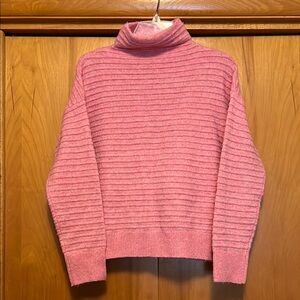 Ophelia Roe Bubble Gum Pink Mock Neck Sweater Size Small
